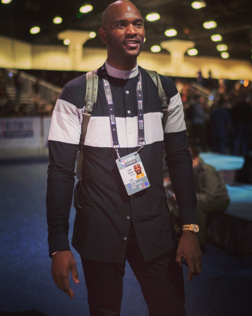Troy Payne is a concierge, sports marketing expert, NBC agent, and branding expert. He is based in the USA west coast.